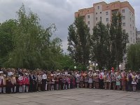 Праздник «Последнего звонка» в школах столицы ЛНР