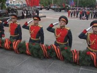 Возложение цветов к памятникам и Братским могилам 9 Мая